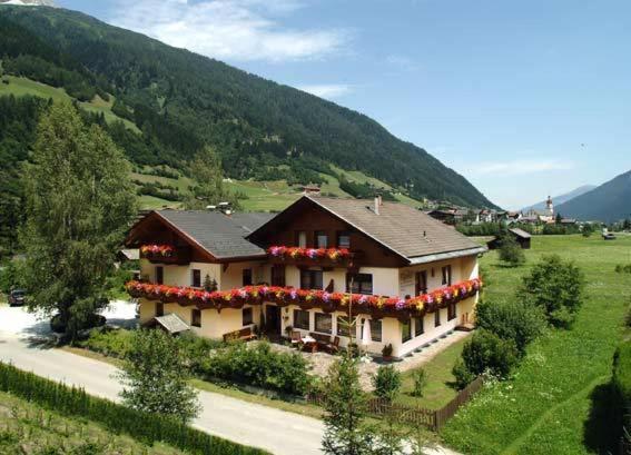 Pension Nigella Neustift im Stubaital Esterno foto